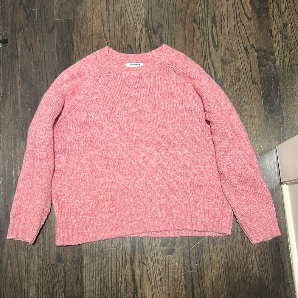 Old navy crew neck sweater